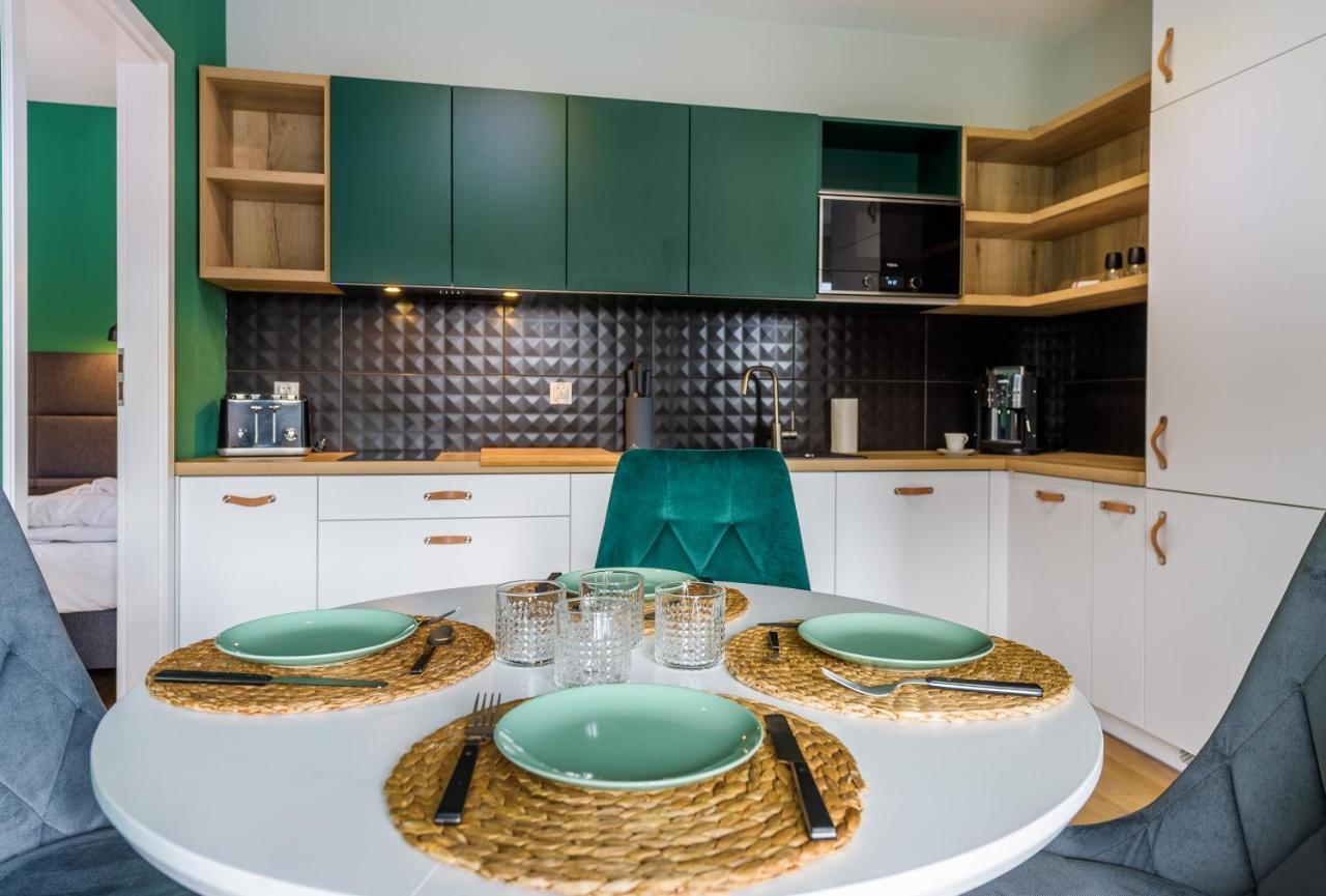 Apartament Izerka Z Prywatna Sauna - 5D Apartamenty Świeradów-Zdrój المظهر الخارجي الصورة